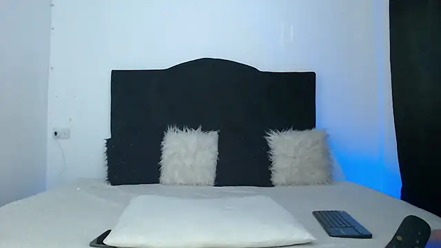 Jennifer Louisee online show from 19, 2, 2025