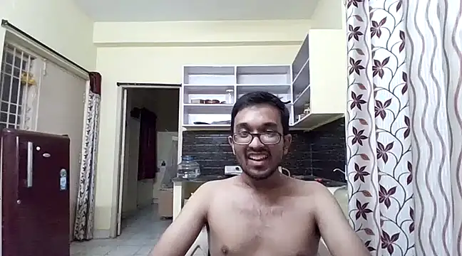 Snapshot of THE_NAKED_BOY chatting on 4, 2, 2025 THE NAKED BOY online show from 4, 2, 2025
