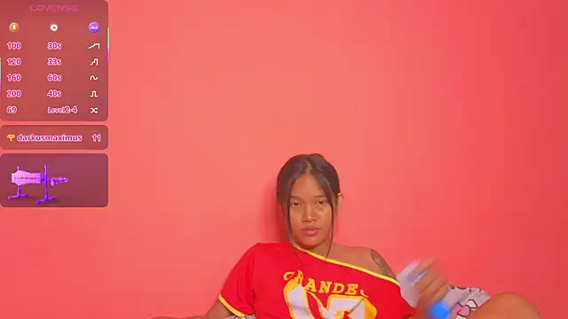 Natsu   online show from 1, 2, 2025