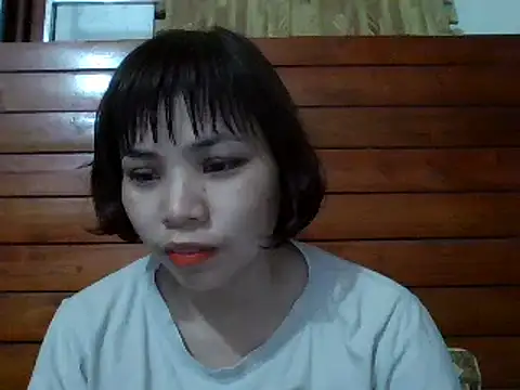 Snapshot of Angela-Eira chatting on 2, 3, 2025 Angela-Eira online show from 2, 3, 2025