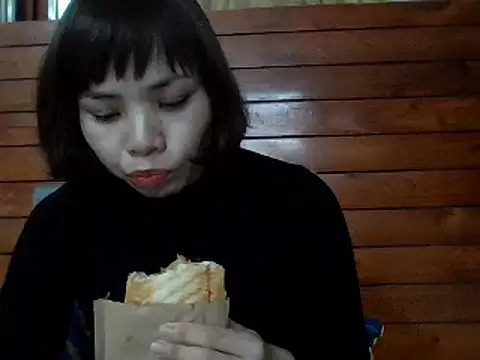 Snapshot of Angela-Eira chatting on 6, 3, 2025 Angela-Eira online show from 6, 3, 2025