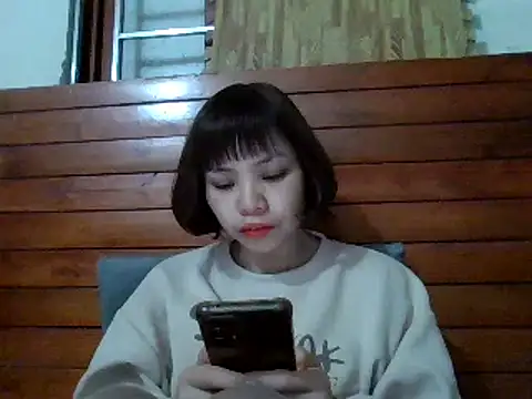 Snapshot of Angela-Eira chatting on 6, 3, 2025 Angela-Eira online show from 6, 3, 2025