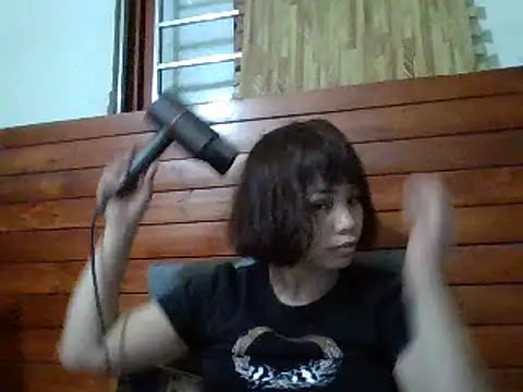 Snapshot of Angela-Eira chatting on 7, 3, 2025 Angela-Eira online show from 7, 3, 2025