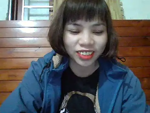 Snapshot of Angela-Eira chatting on 7, 3, 2025 Angela-Eira online show from 7, 3, 2025