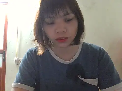 Snapshot of Angela-Eira chatting on 11, 9, 2025 Angela-Eira online show from 11, 9, 2025