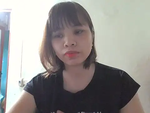 Snapshot of Angela-Eira chatting on 22, 10, 2025 Angela-Eira online show from 22, 10, 2025