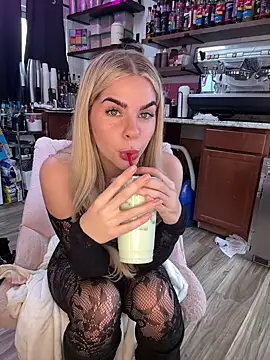 Snapshot of delicioussdixie chatting on 15, 12, 2025 delicioussdixie online show from 15, 12, 2025