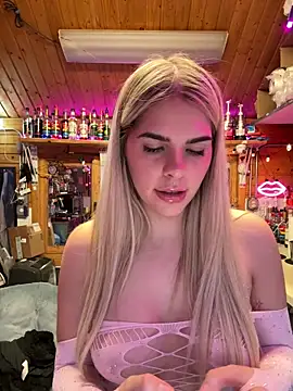 Snapshot of delicioussdixie chatting on 13, 3, 2026 delicioussdixie online show from 13, 3, 2026