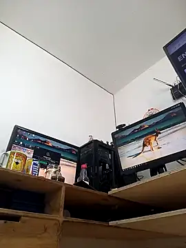 weedmanhot28 online show from 27, 12, 2024