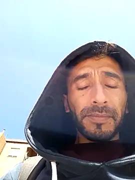 weedmanhot28 online show from 18, 1, 2025