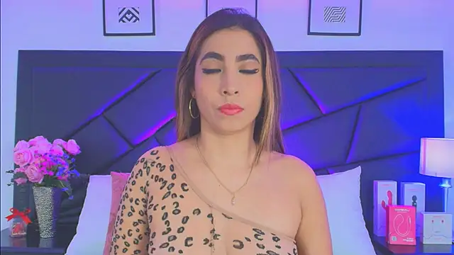 SophieCarther online show from 29, 11, 2025