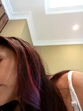 Snapshot of MonicaMoret chatting on 14, 2, 2025 MonicaMoret online show from 14, 2, 2025