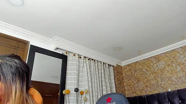 stella xue online show from 30, 1, 2025