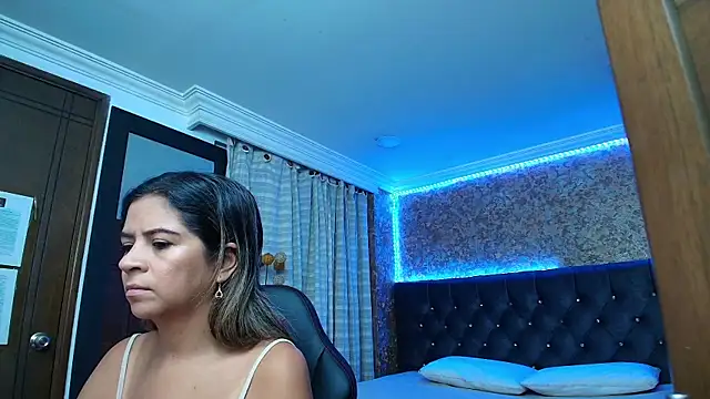 stella xue online show from 17, 10, 2025