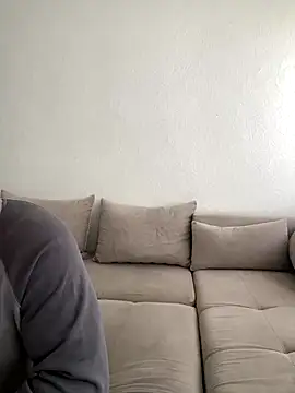 belle98 online show from 3, 10, 2025