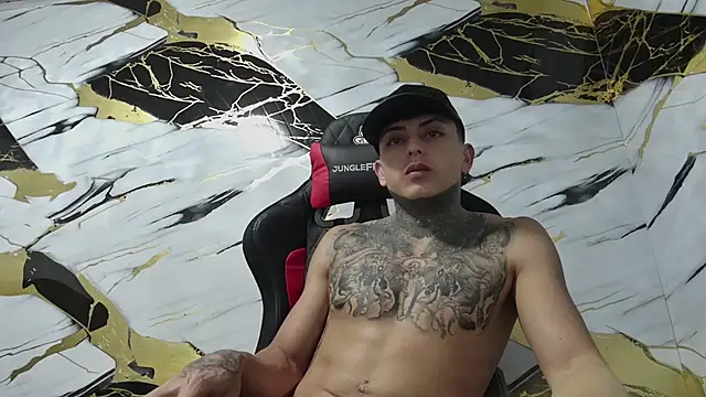 Kevin22 222 online show from 9, 1, 2025