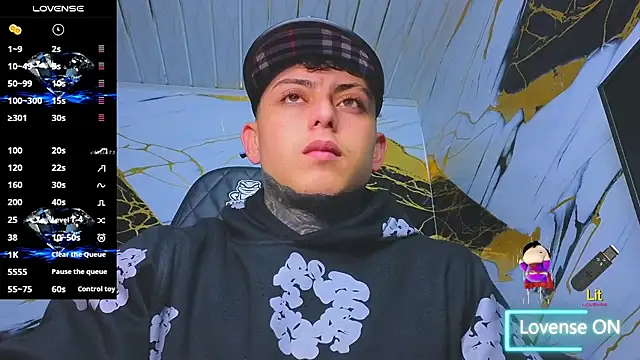 Kevin22 222 online show from 19, 10, 2025