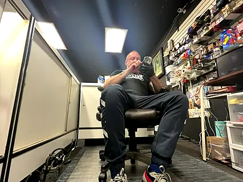 RawRyder8 online show from 11, 11, 2025