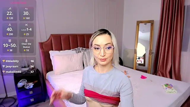 CharmingAnnie online show from 6, 1, 2025