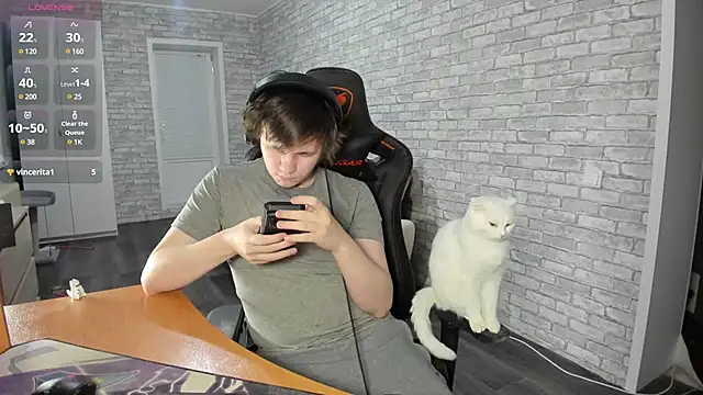 Snapshot of iliaskrislove chatting on 24, 2, 2025 iliaskrislove online show from 24, 2, 2025