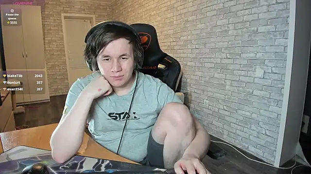 Snapshot of iliaskrislove chatting on 4, 3, 2025 iliaskrislove online show from 4, 3, 2025