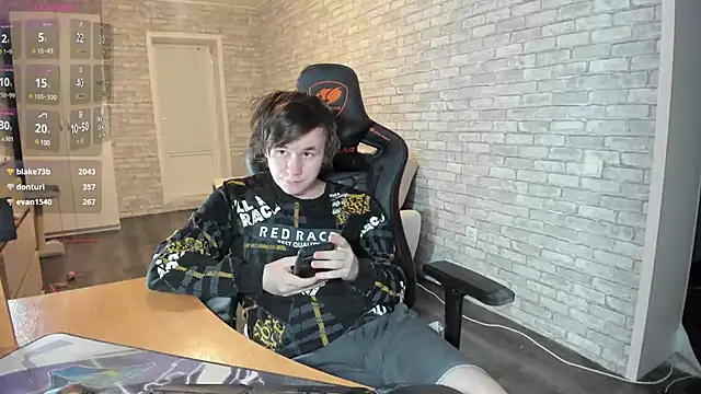 Snapshot of iliaskrislove chatting on 8, 3, 2025 iliaskrislove online show from 8, 3, 2025