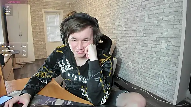 Snapshot of iliaskrislove chatting on 12, 3, 2025 iliaskrislove online show from 12, 3, 2025