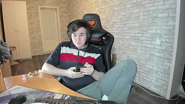 Snapshot of iliaskrislove chatting on 22, 3, 2025 iliaskrislove online show from 22, 3, 2025