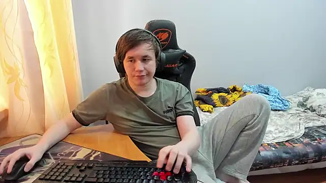 Snapshot of iliaskrislove chatting on 14, 9, 2025 iliaskrislove online show from 14, 9, 2025