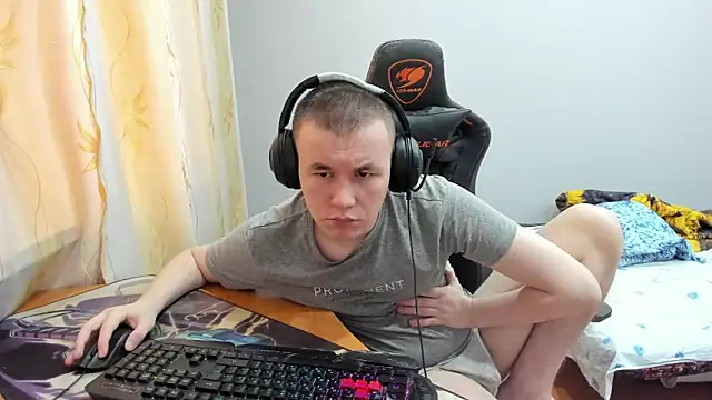 Snapshot of iliaskrislove chatting on 2, 10, 2025 iliaskrislove online show from 2, 10, 2025