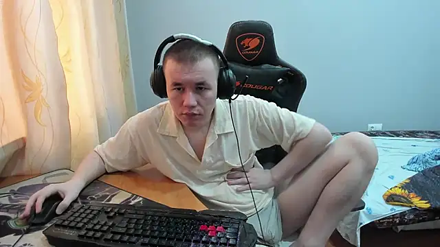 Snapshot of iliaskrislove chatting on 3, 10, 2025 iliaskrislove online show from 3, 10, 2025
