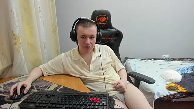 Snapshot of iliaskrislove chatting on 3, 10, 2025 iliaskrislove online show from 3, 10, 2025