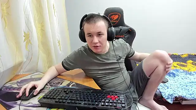 Snapshot of iliaskrislove chatting on 18, 10, 2025 iliaskrislove online show from 18, 10, 2025