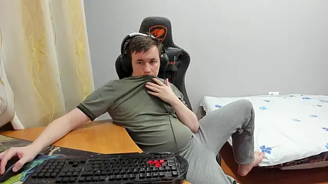 iliaskrislove online show from 5, 1, 2026