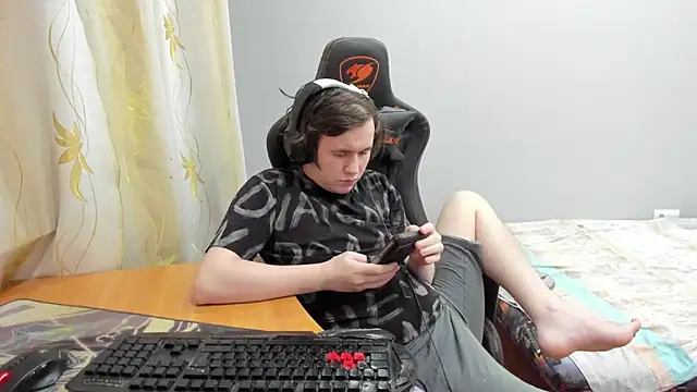 iliaskrislove online show from 24, 3, 2026