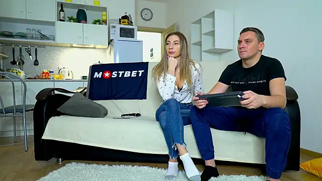 littlesweettifany online show from 22, 12, 2024