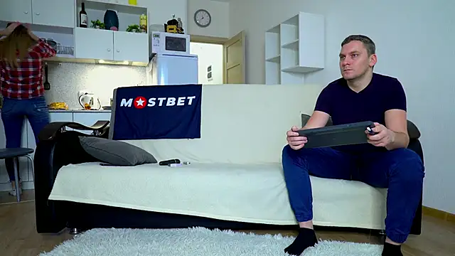 littlesweettifany online show from 24, 12, 2024