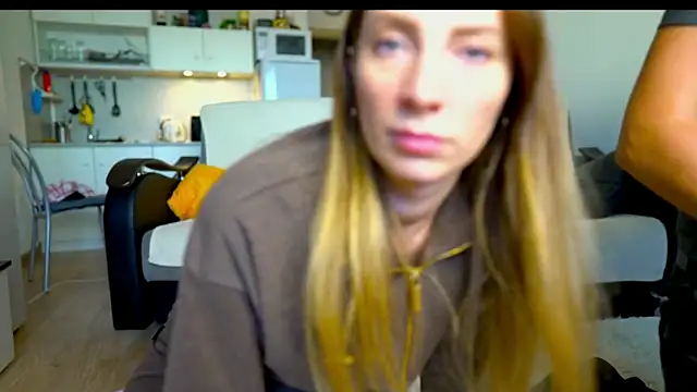 littlesweettifany online show from 30, 9, 2025