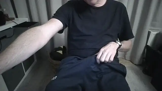Snapshot of Michealtje85 chatting on 23, 3, 2026 Michealtje85 online show from 23, 3, 2026