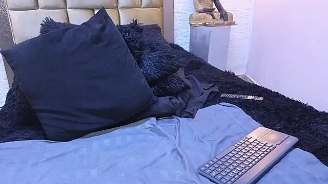 Snapshot of ximenawilliamss chatting on 2, 3, 2025 ximenawilliamss online show from 2, 3, 2025