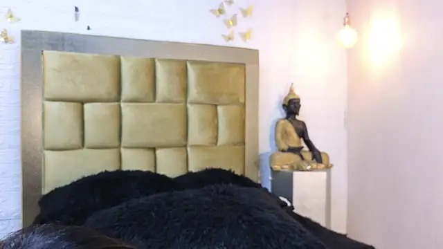 ximenawilliamss online show from 24, 6, 2026