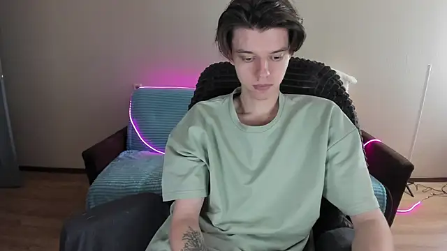 Liam sexy1 online show from 25, 12, 2024