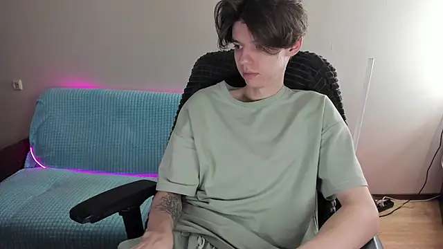 Liam sexy1 online show from 14, 2, 2025