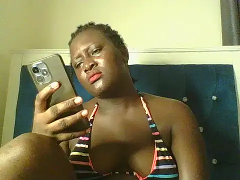 Heavy ass online show from 19, 4, 2026