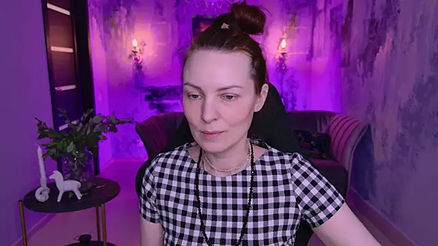 VandaRossi online show from 2, 3, 2025