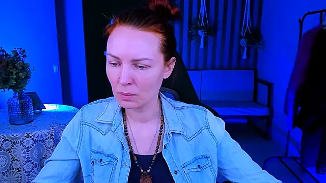 VandaRossi online show from 7, 3, 2025