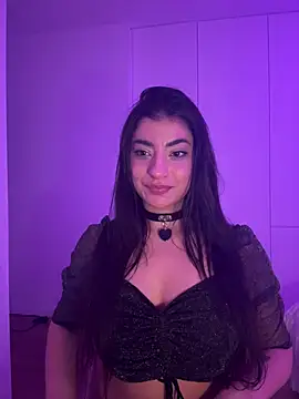 ZoeZayd online show from 5, 2, 2026