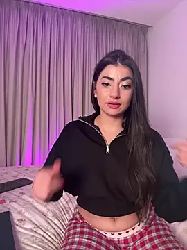 ZoeZayd online show from 7, 2, 2026