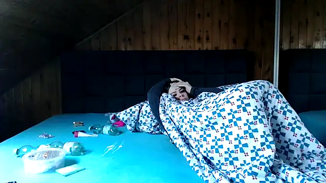 BoeseMoni1998 online show from 12, 3, 2025