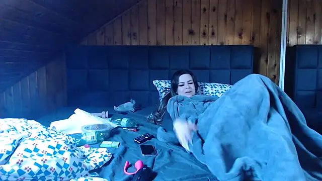 BoeseMoni1998 online show from 18, 3, 2025